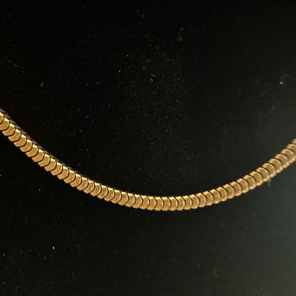 Yves Saint Laurent Vintage Square Snake Chain Necklace - Picture 2 of 4